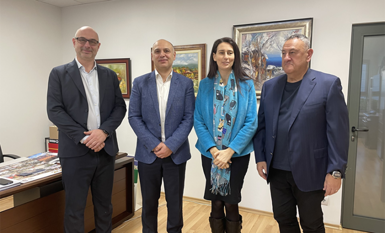 1-us-na-sdruzhenie-eczih-v-sektor-stroitelstvo-provede-rabotna-srestha-sas-zam-ministara-na-regionalnoto-razvitie-g-zha-angelina-boneva